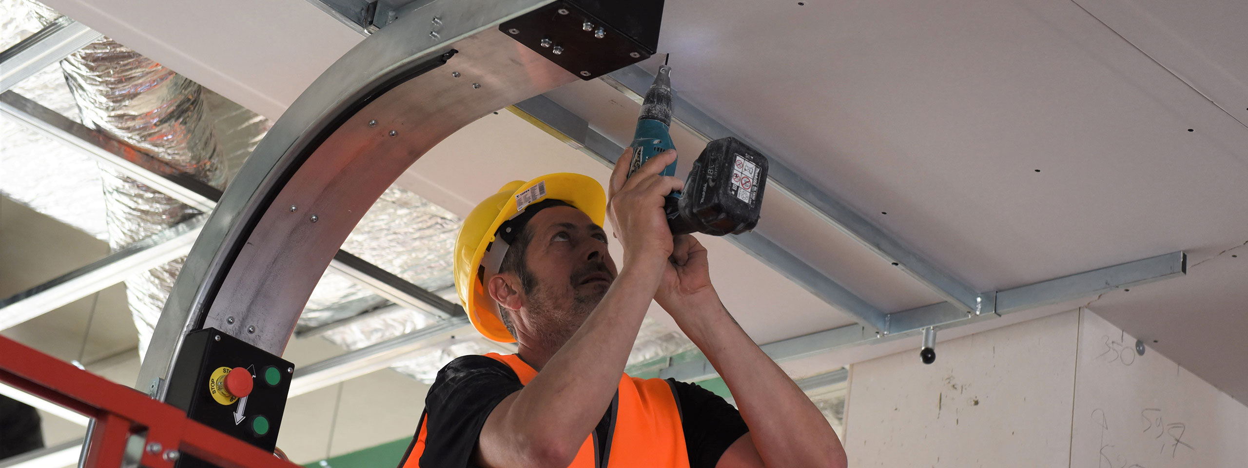 AAB Warehouse Solutions,order picker